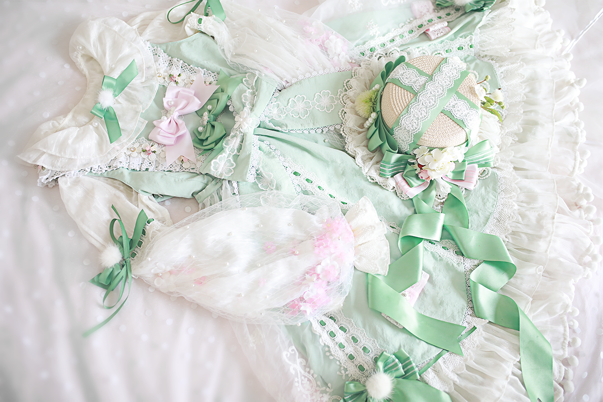 [Spot Drop]Immortal Pearl Petal shirt Ultra cents Original wild Lolita Dandelion Recallin the Women's clothing/Boutique , Shirt  category - from Buy2taobao.com to provide professional Taobao agent buy service