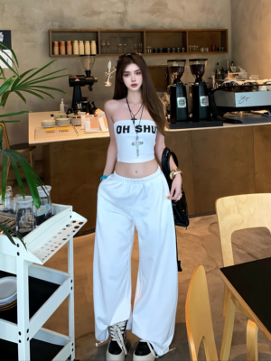 BALLET美式.甜酷辣妹白色十字架印花抹胸+白色阔腿裤休闲运动套装