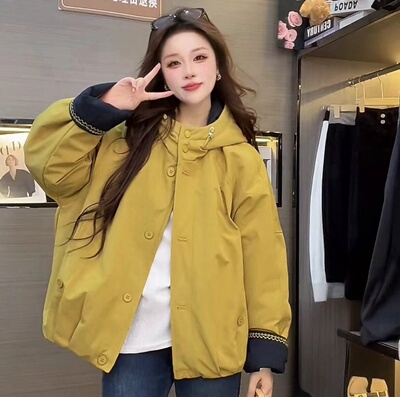 连帽夹棉短外套女早春2026新款流行爆款小个子冲锋衣二棉漂亮上衣