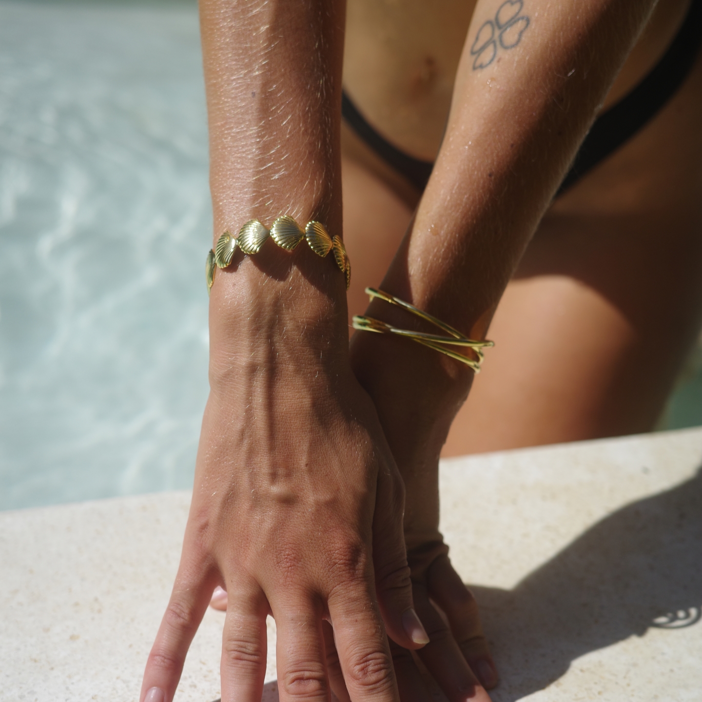 WEARRING2025新款法式小众设计欧美度假风贝壳手镯开口可调节高级