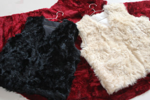 清仓宽松阔版真皮毛一体黑小湖羊毛皮草马甲厂家