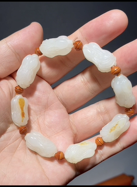 新疆籽料白菜百财手串收藏级送礼