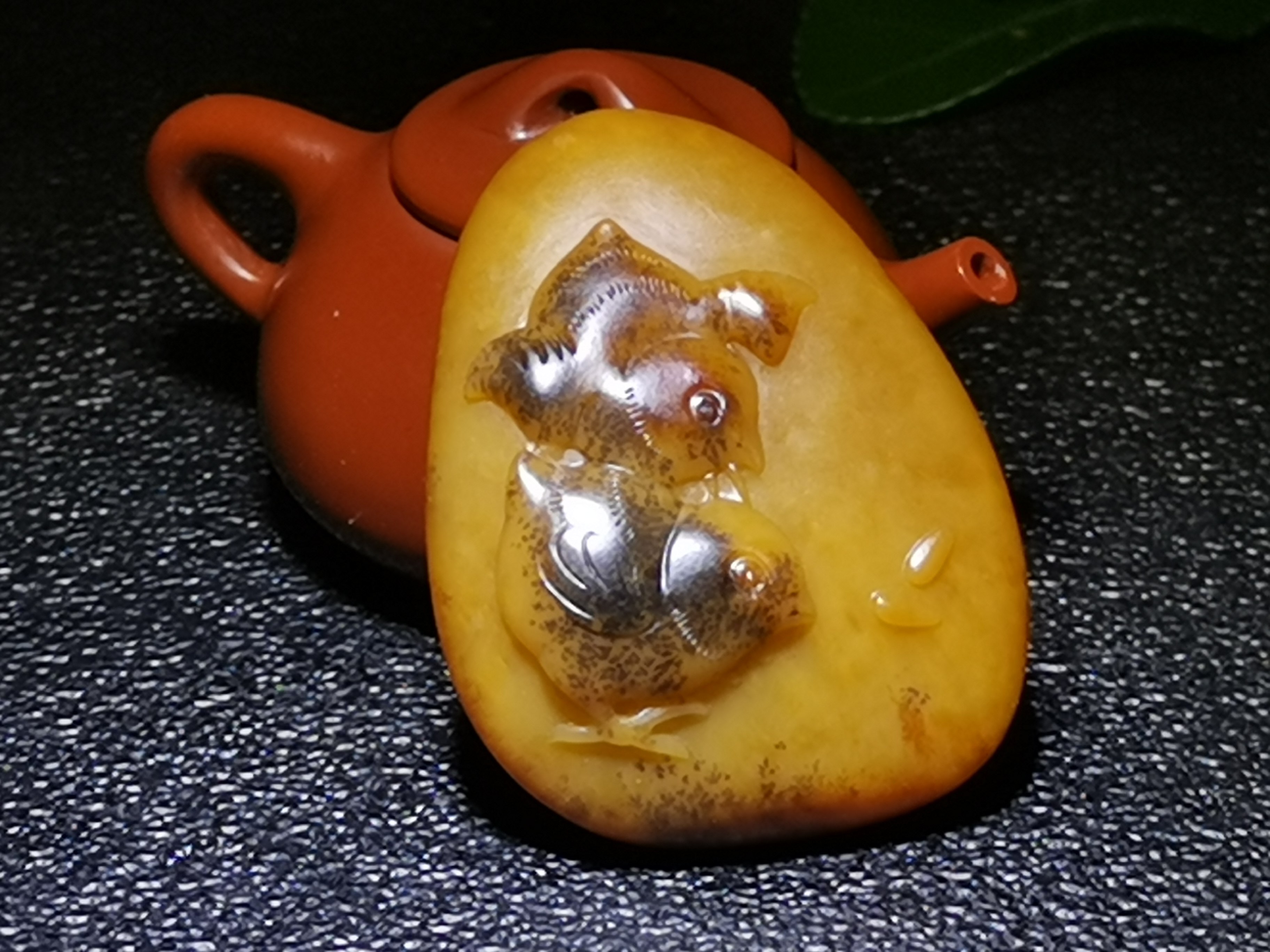 天然精品新疆和田籽料原籽雕刻小鸡41-32-14mm正品证书二十年老店