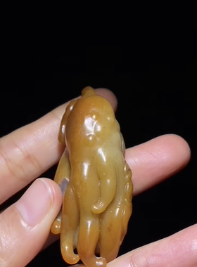 天然精品新疆和田籽料佛手福寿满黄沁三色巧雕正品带证书全国复检