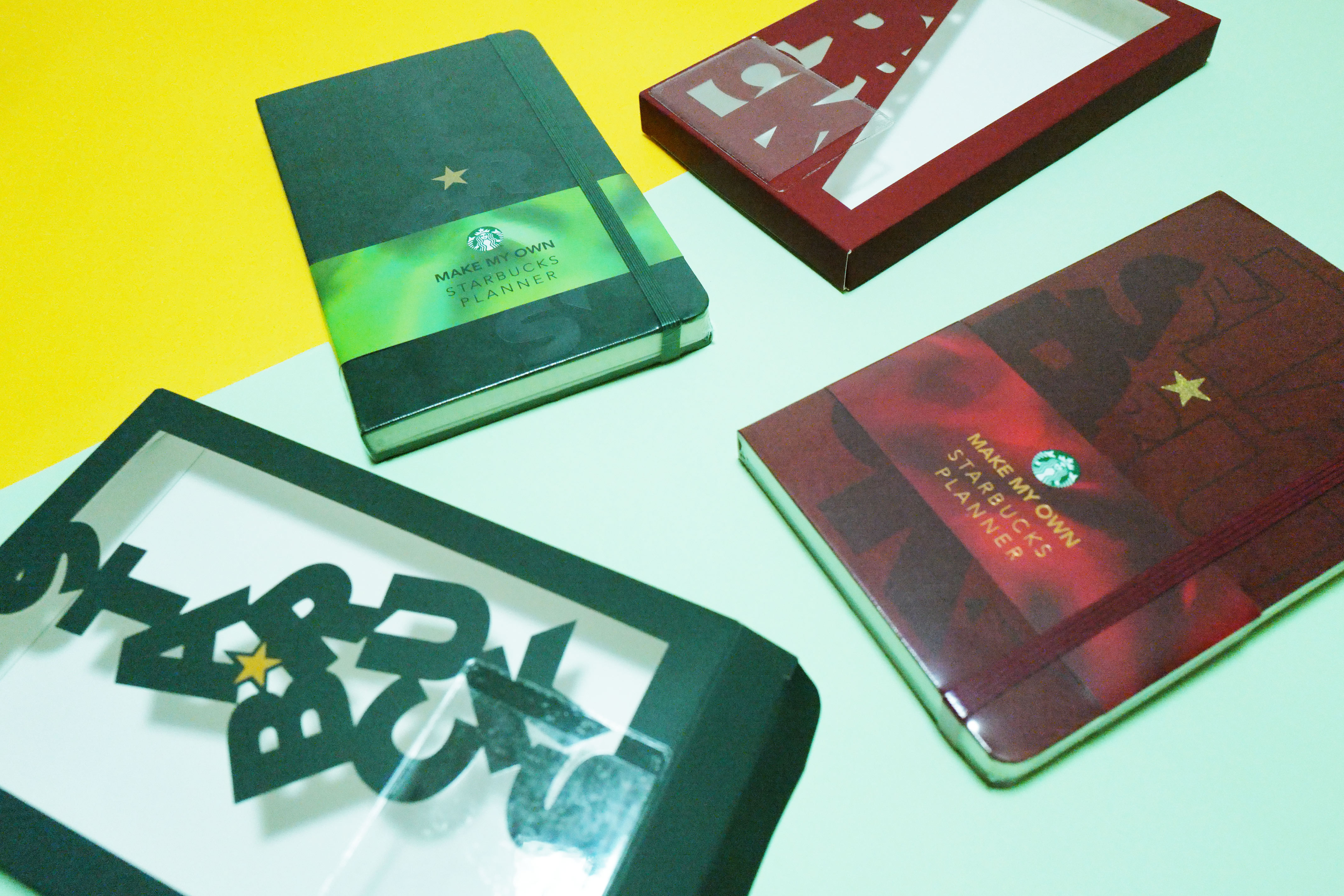 星巴克圣诞红绿笔记本星礼包合作款限定2022年手帐MOLESKINE本子