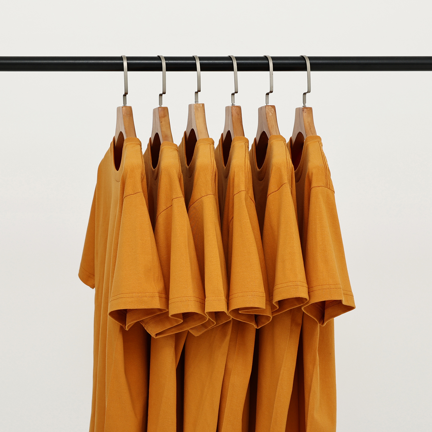 姜黄色厚实不透全棉圆领t恤国潮