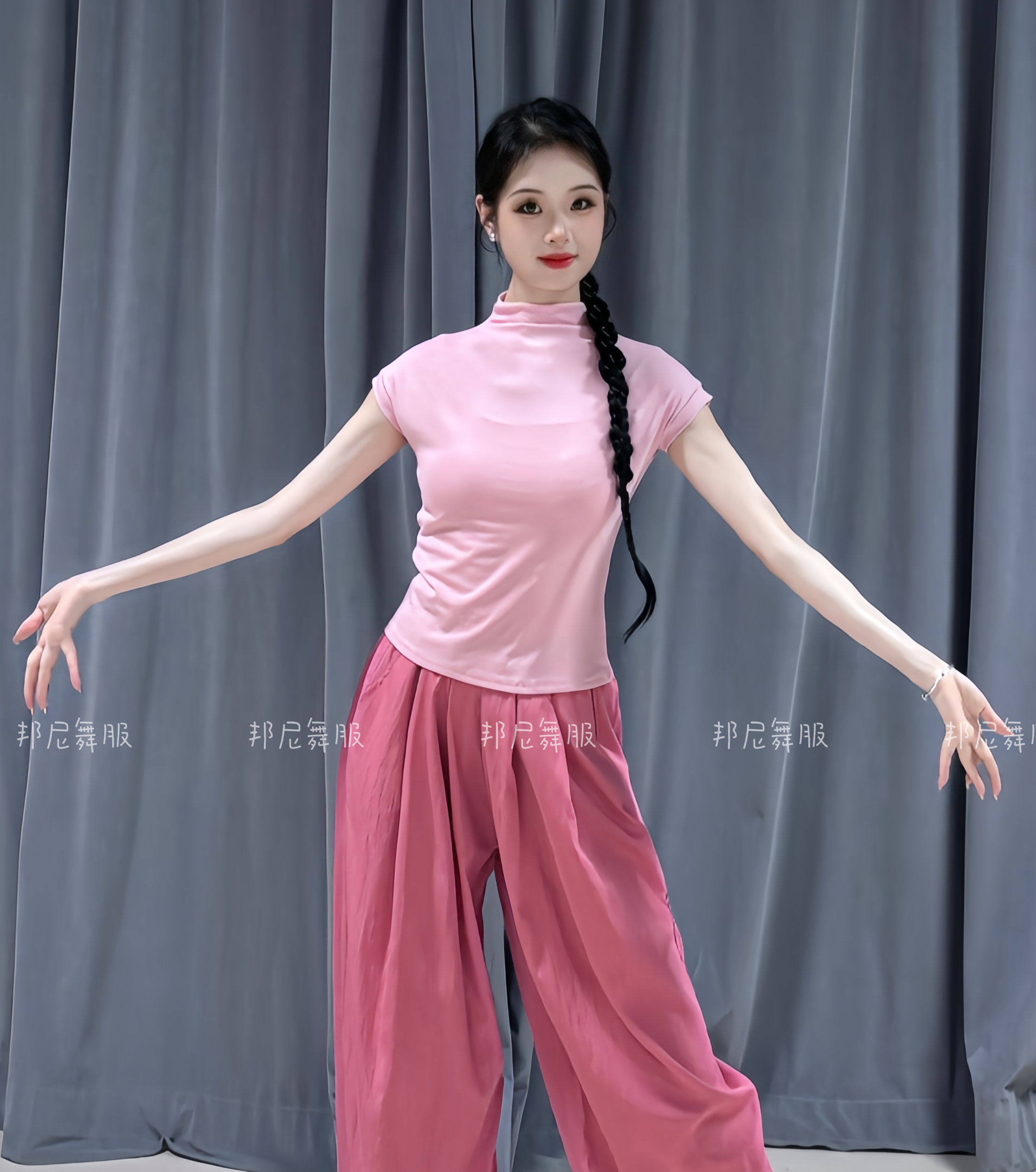 邦尼舞蹈现代舞练功服女短袖小高领上衣舞蹈生日常穿搭跳舞衣服夏