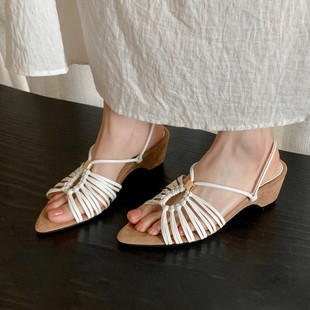 编织高跟凉鞋 配沙滩裙 女夏新海边度假露趾罗马鞋 金色细带坡跟凉鞋