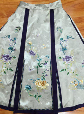 251030素女馆新款汉服绣花满绣马面裙