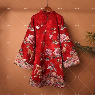 25612新款前后满绣海水纹{鱼跃呈祥}斜襟立领棉服