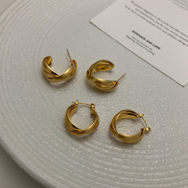 法式复古磨砂拉丝麻花耳扣女冷淡风气质耳圈小众个性时髦百搭耳环