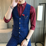 藏青色