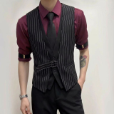 QS805*竖条纹假两件型男短款V领短马甲P50，男装背心/马甲，星座717A