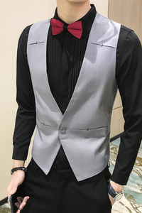 LP794*新款简约个性短款男马甲外套休闲马甲单排扣服务生马甲P50图片