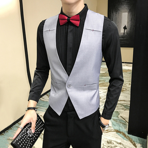 LP794*新款简约个性短款男马甲外套休闲马甲单排扣服务生马甲P50图片