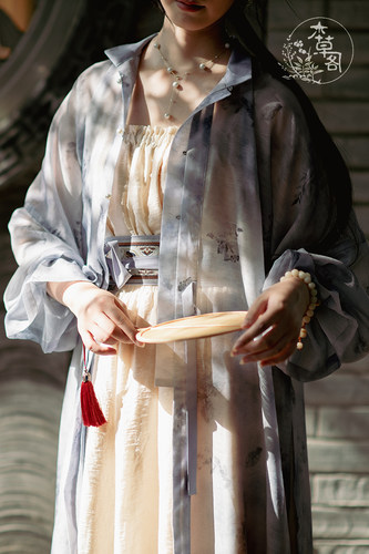 本草阁春秋清凉提花天丝半身裙