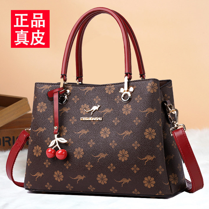 玫瑰袋鼠女士送妈妈礼物斜挎2025新款时尚真皮大气中年手提包女包,箱包皮具/热销女包/男包,通用款女包,淘宝优惠券,粉丝福利购,淘宝优惠卷