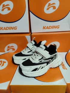 卡丁全新正品实体专柜男童春秋皮面防水26-30码防滑超轻运动鞋