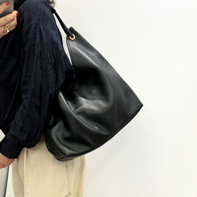 欧货进口自然摔头层托特包女包