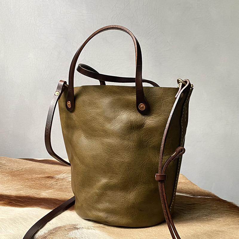 皮质感纯粹！ 新品植鞣牛皮小水桶包纯皮女包单肩斜挎包真皮小包,箱包皮具/热销女包/男包,水桶包,淘宝优惠券,粉丝福利购,淘宝优惠卷