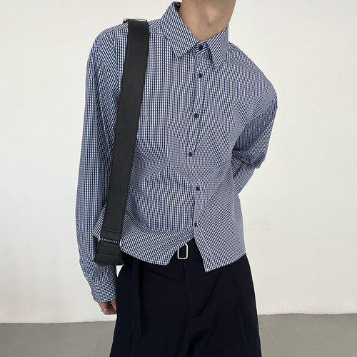 极简风方领格子长袖衬衫