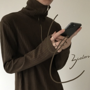 COLN不挑人版型加入高领拉链 高领Tee让时髦/舒适/叠穿变得soeasy