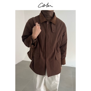 COLN钝感力穿搭也许靠1件这样的灯芯绒拼接棉服足够从容应对冬日