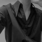 COLN 太好看 因为衬衫 任何外套搭配起disco领衬衫 都会略微逊色