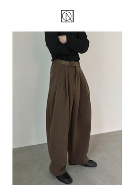 COLN听说今年是冷冬?有呢料阔腿裤护你双腿周全 不用担心寒流来袭