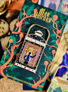 哈利波特同人周边 madunicorn太太徽章 新款提灯金属珐琅徽章