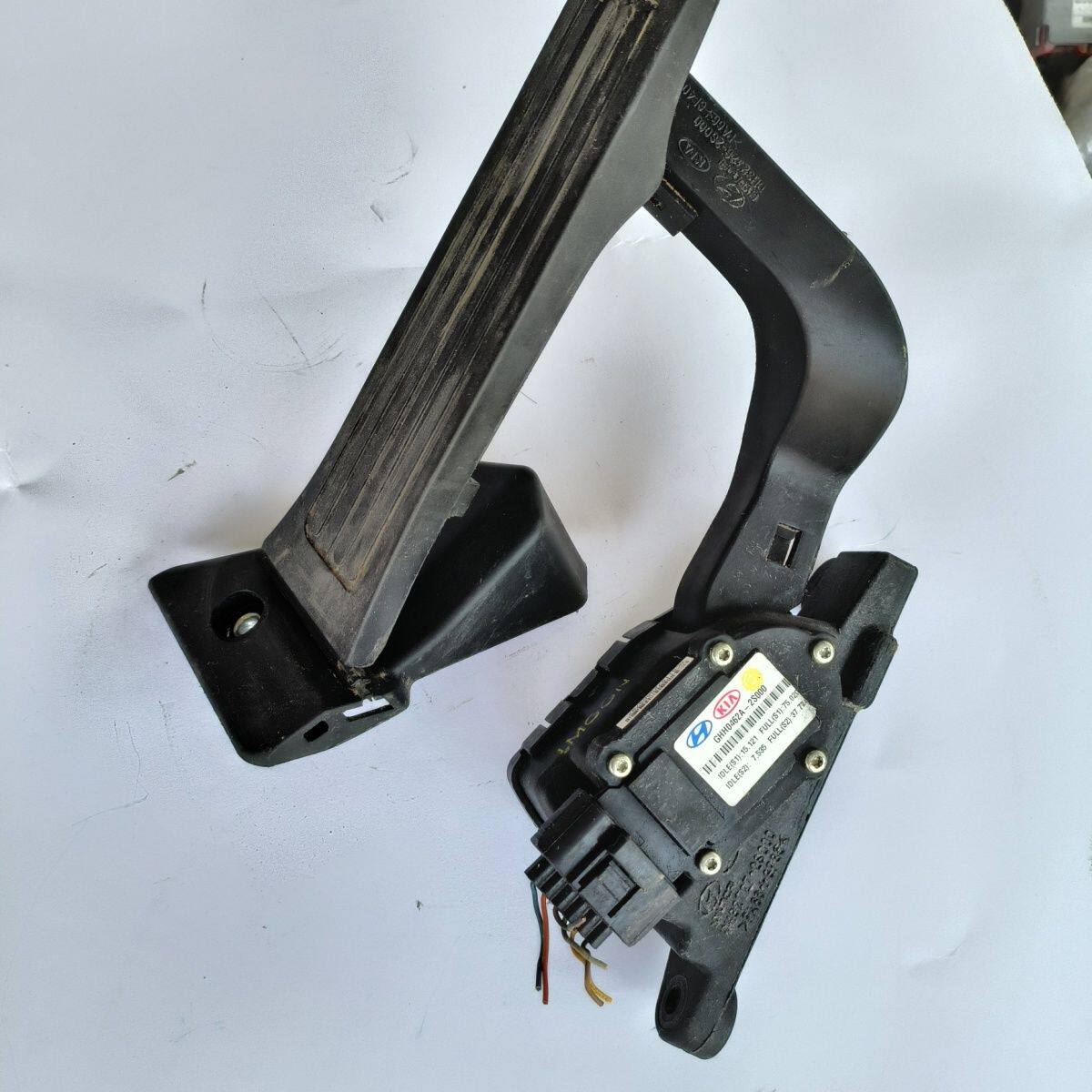 适配现代ix35起亚智跑 油门传感器 油门踏板传感器总成脚垫