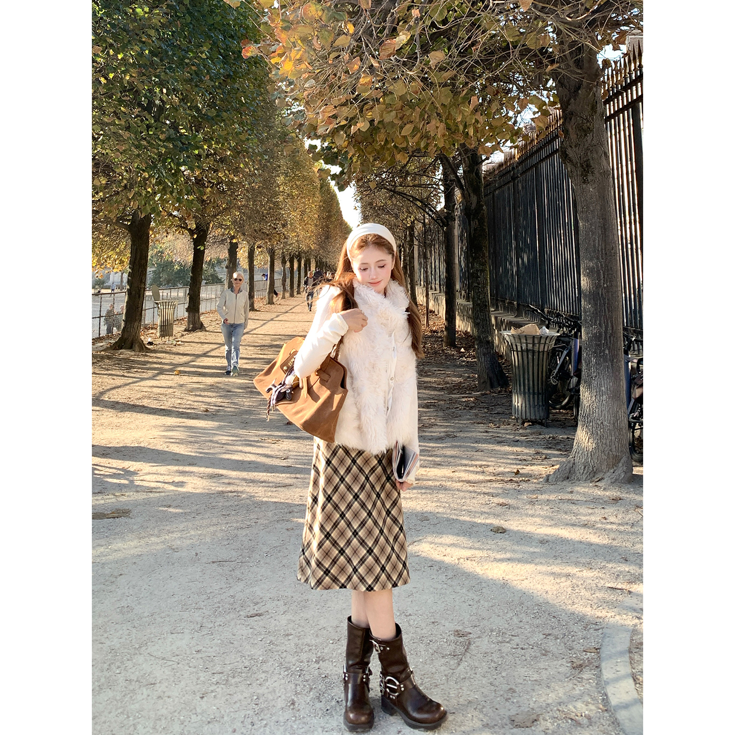 古着商店格纹斜裁中裙