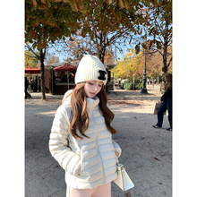 Ashy Snow白女美学 90白鹅绒轻薄无压连帽排骨羽绒服短款微收腰