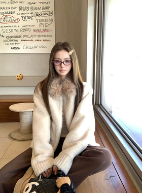 Ashy Snow 冬令时 毛领拼接环保皮草颗粒羊羔毛外套复合麂皮落肩