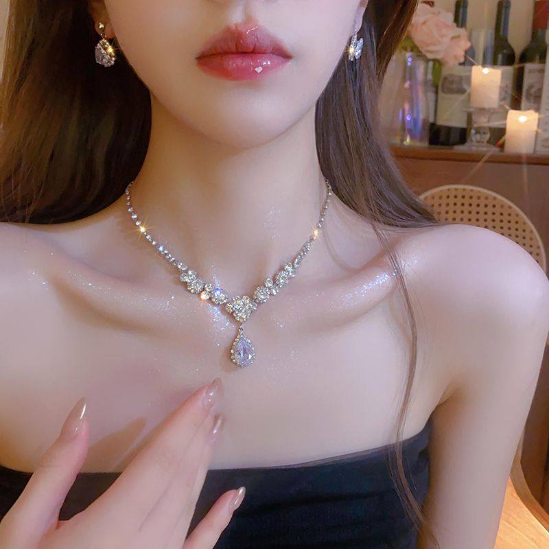 千亿少女#2件套轻奢风锆石镶钻水滴耳钉项链复古小众气质锁骨项饰,饰品/流行首饰/时尚饰品新,项链,淘宝优惠券,粉丝福利购,淘宝优惠卷