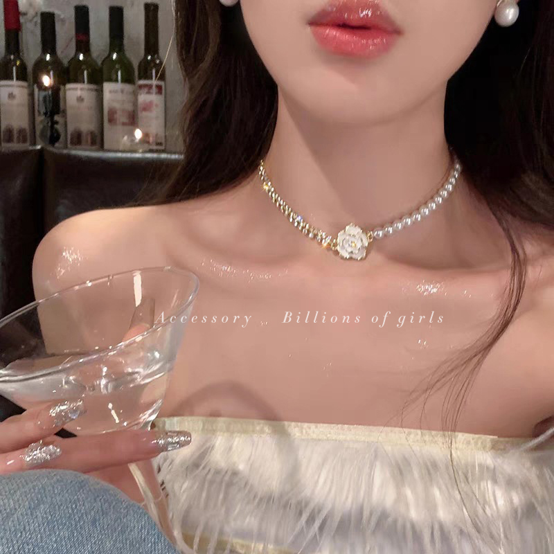 【千亿少女】法式复古山茶花珍珠项链女轻奢小众设计感锁骨链颈链