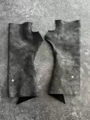 Black Matte Waxed Cowhide Half-Finger Gloves with Three-Dimensional Tailoring, a Dark Fashion Accessory, Pure Silver Cross Studs