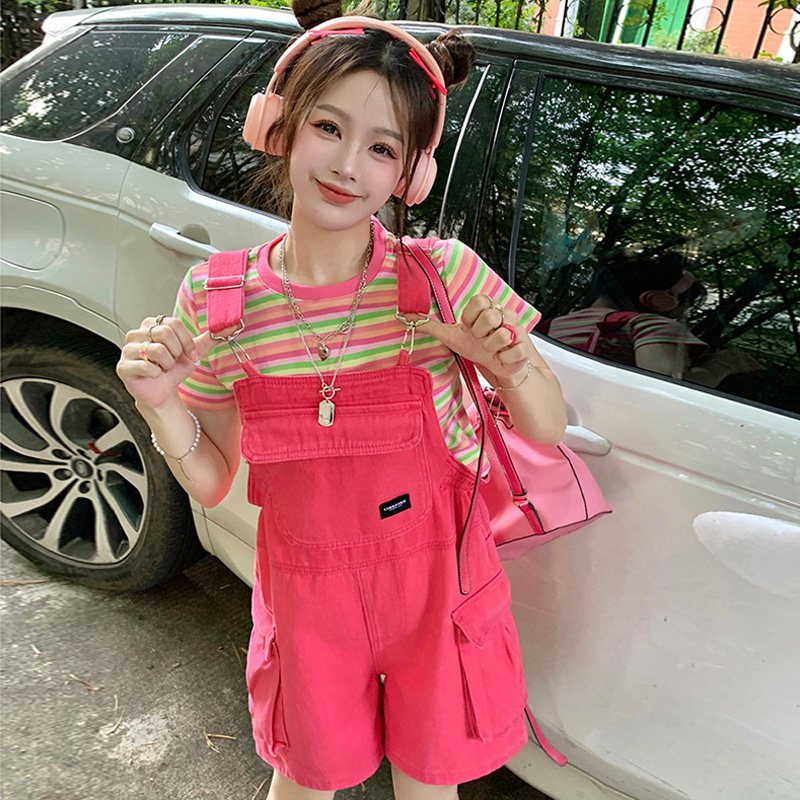 夏季多巴胺穿搭彩色条纹短袖t恤上衣树莓粉色牛仔背带裤短裤套装