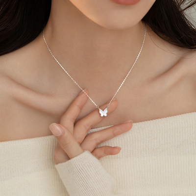 巷南999纯银蝴蝶项链轻奢小众女