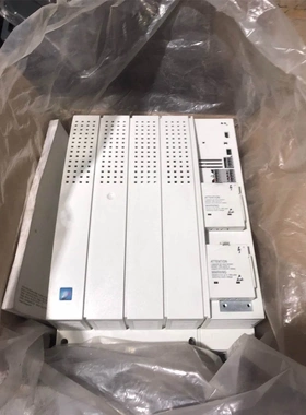 非实价议价议价#变频器三相380V 全新无包装伦茨变频器E82EV153K