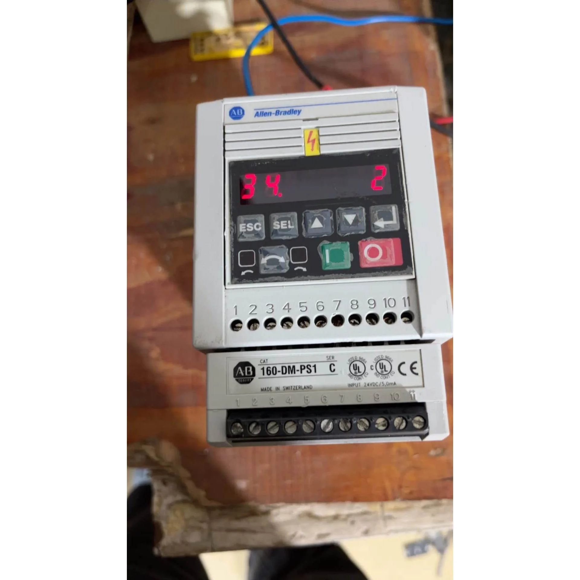 非实价议价议价AB变频器160-BA04NPS1二手拆机，成色如图，功能正