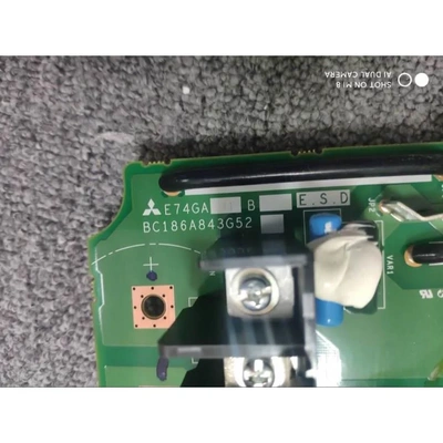 非实价议价议价全新E74GA11B 三菱变频器E740-11K驱动板BC186G843