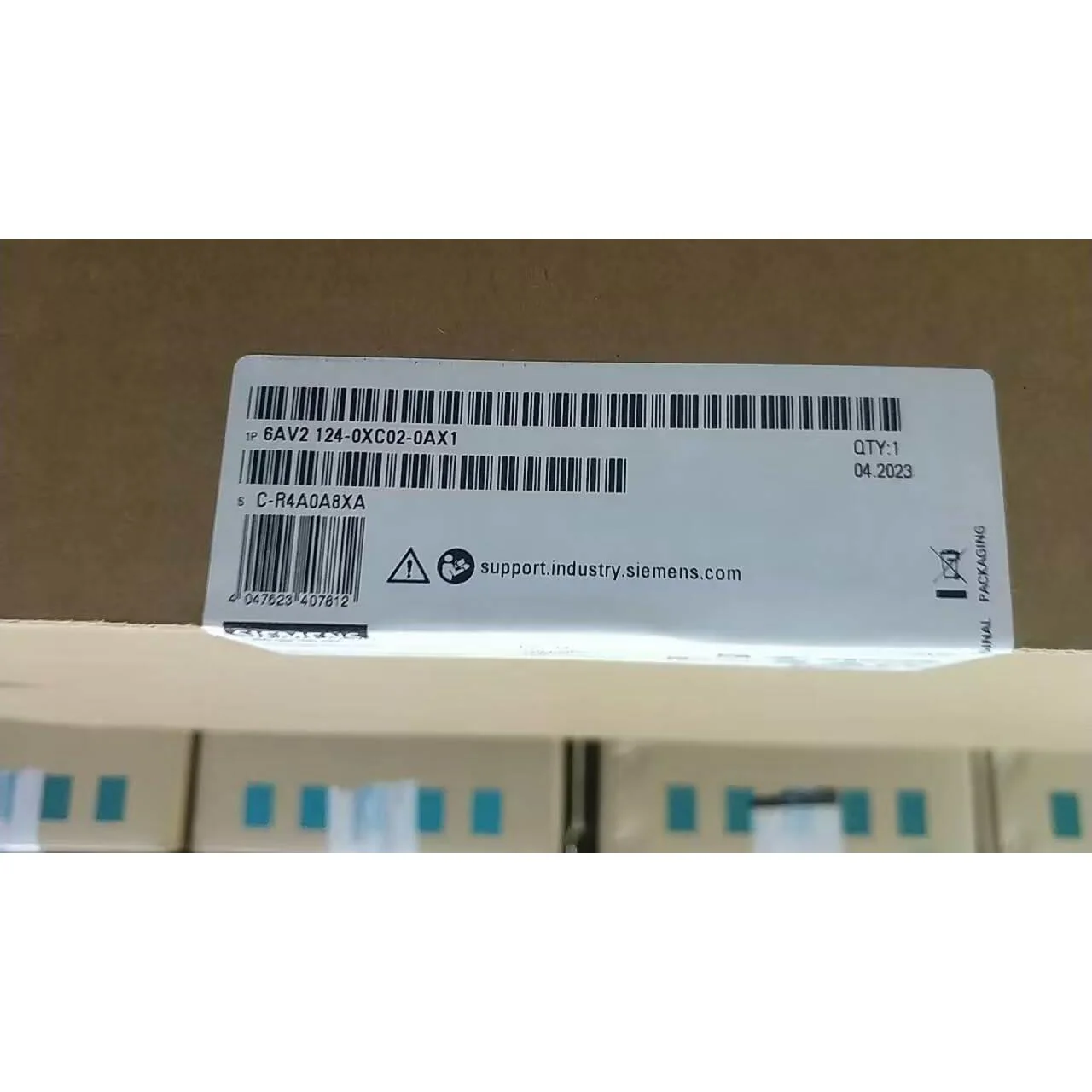 非实价议价议价6AV2124-0XC02-0AX1TP2200面板22寸触摸屏6AV21240