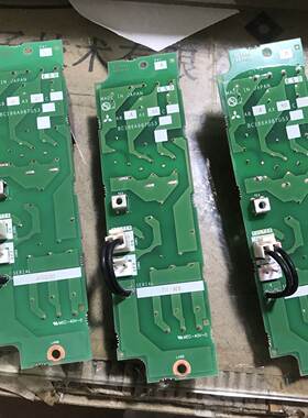 非实价议价议价A84AX30C A84AX55C A84AX90C三菱变频器防雷板滤波