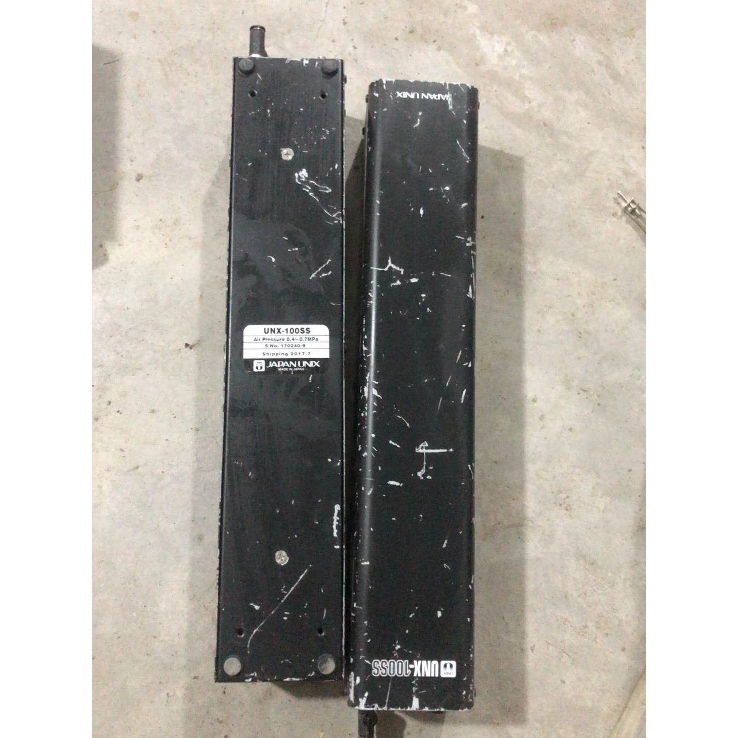 非实价议价议价UNIX UNX-100SS ，成色如图，实物拍摄，功能完好