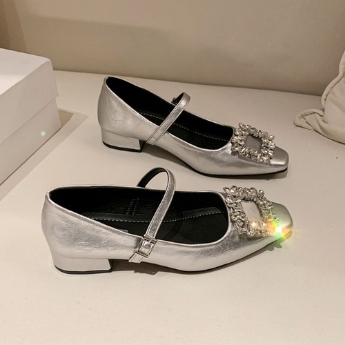 小香风水钻方扣玛丽珍单鞋