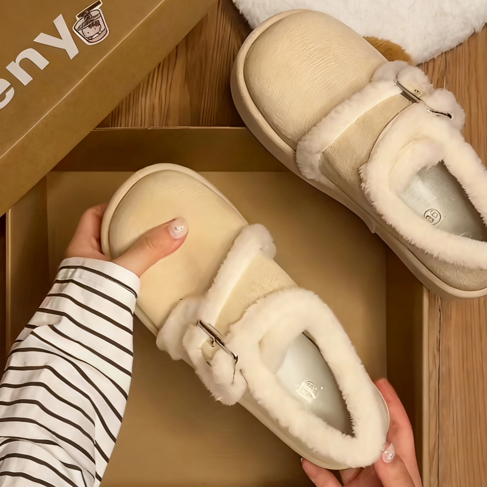 毛毛鞋女2025新款冬加绒雪地靴