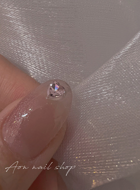 AONNAIL冰粉爱心钻高品质立体钻超闪仿奥钻冰透堆钻美甲冰晶钻饰
