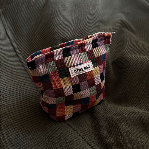 格子枕头形ins日韩撞色高级感