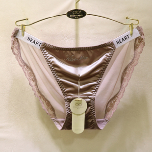 訫心063刺绣樱桃英文logo性感低腰无痕镂空蕾丝纯棉裆三角女内裤